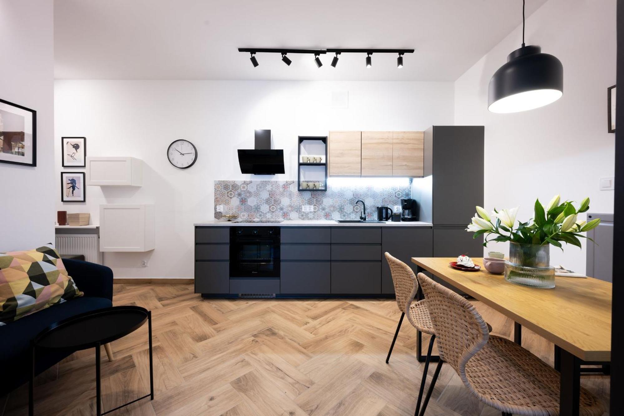 Native Apartments Pulaskiego 6 — Photos 1